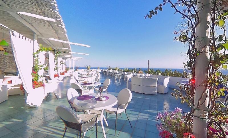 Hotel Le Fioriere Praiano Buitenkant foto